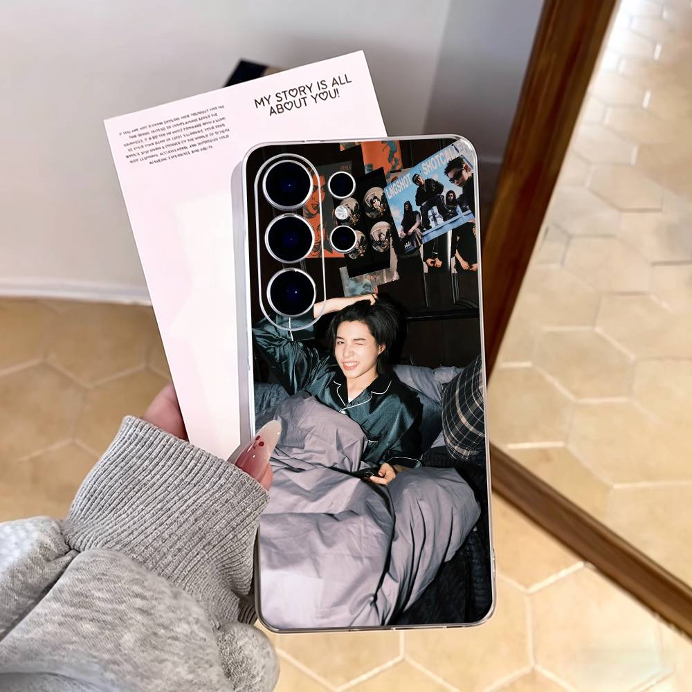 Custodia per telefono Louis LN - Street Fashion Official recensione e prezzo