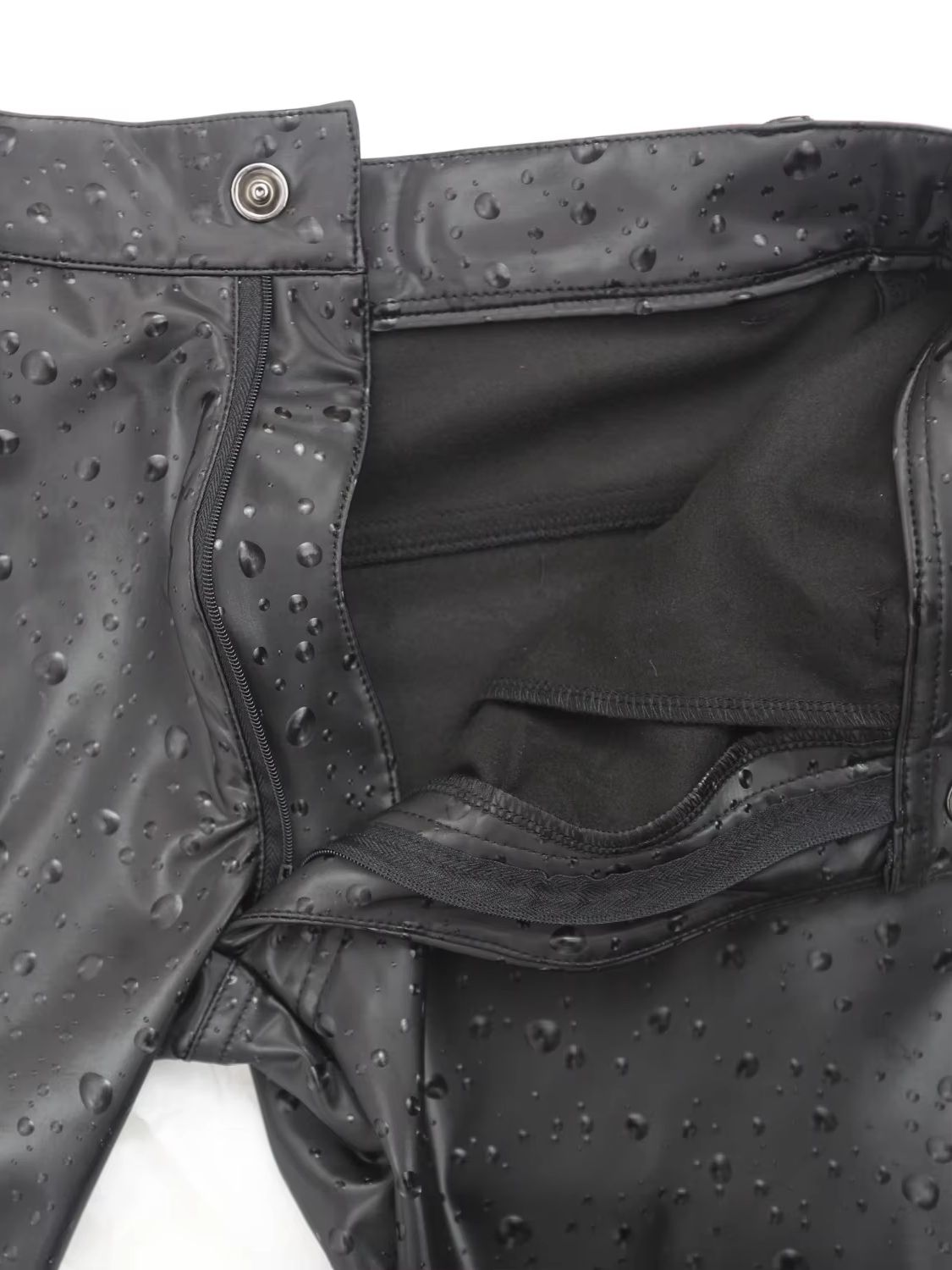 Pantaloni in Pelle PU Elastica - Street Fashion Jeans Men recensione e prezzo